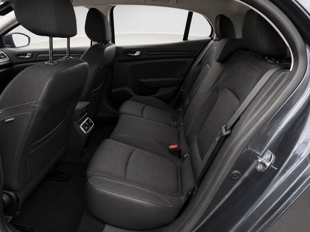 Renault Megane 1.2 TCe 100 – Lav km!