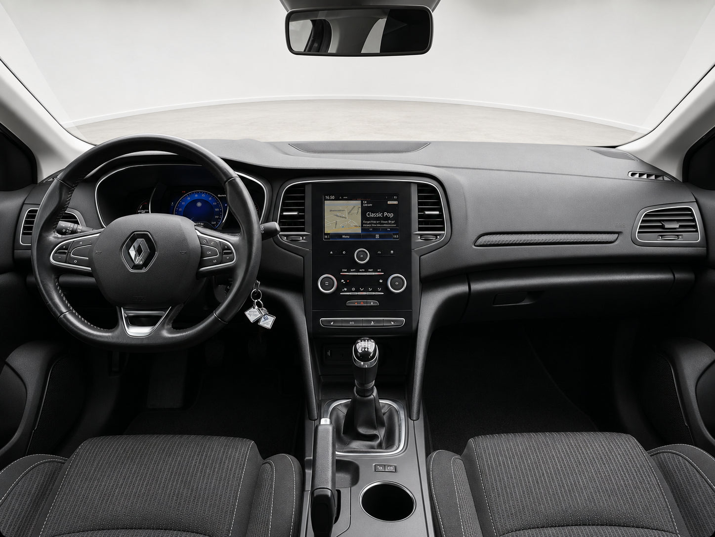 Renault Megane 1.2 TCe 100 – Lav km!