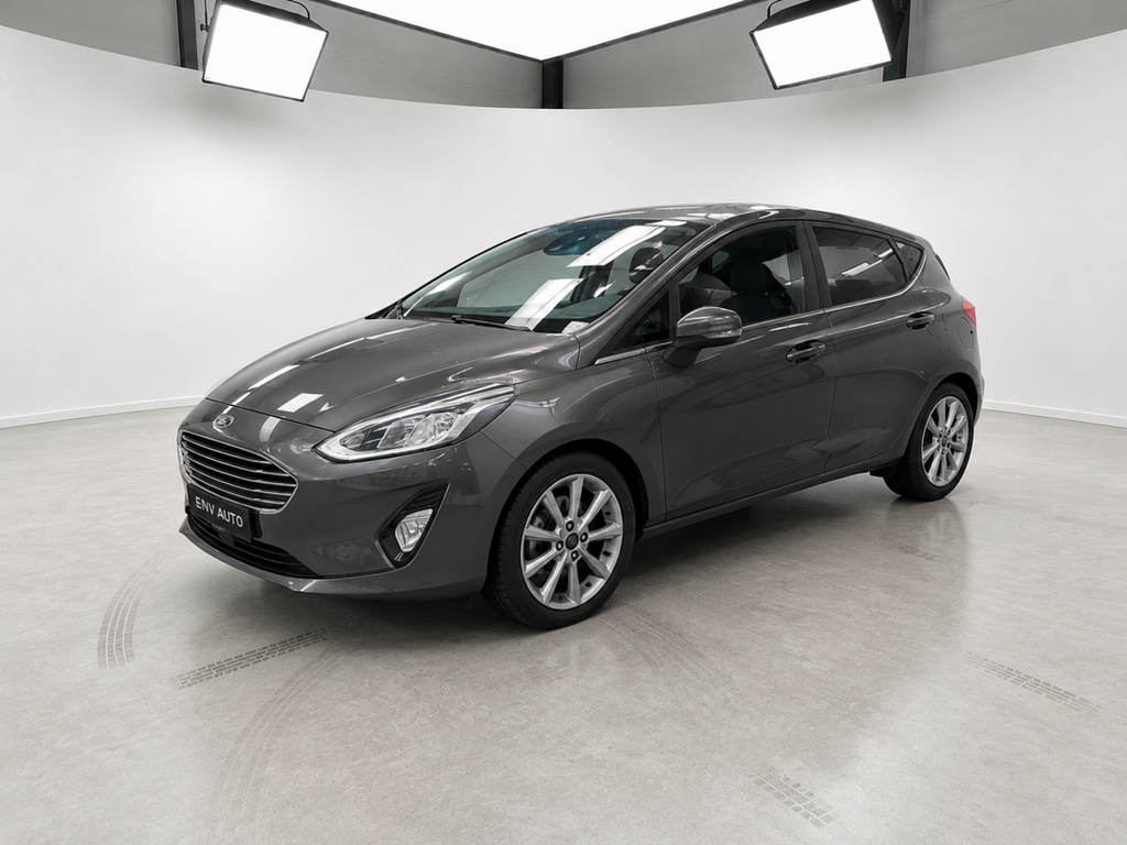 Ford Fiesta 2019 set skråt forfra hos ENV Auto i Odense