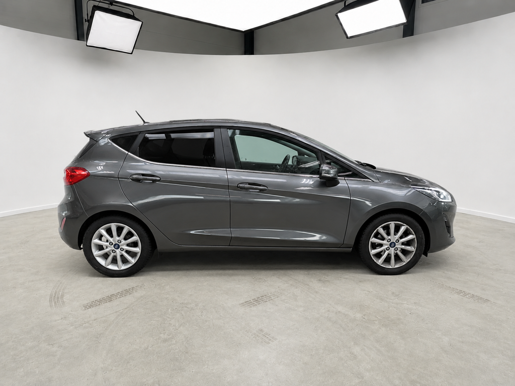 Ford Fiesta 2019 set fra siden hos ENV Auto i Odense