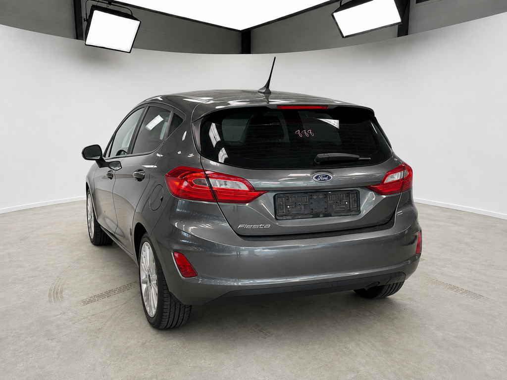 Ford Fiesta 2019 set skråt bagfra hos ENV Auto i Odense