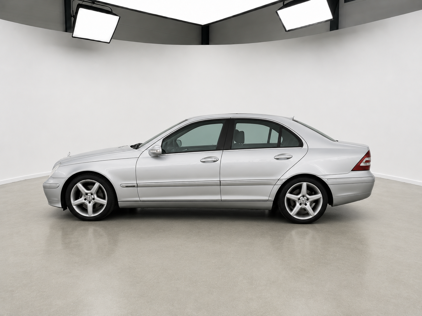 Mercedes 320 V6