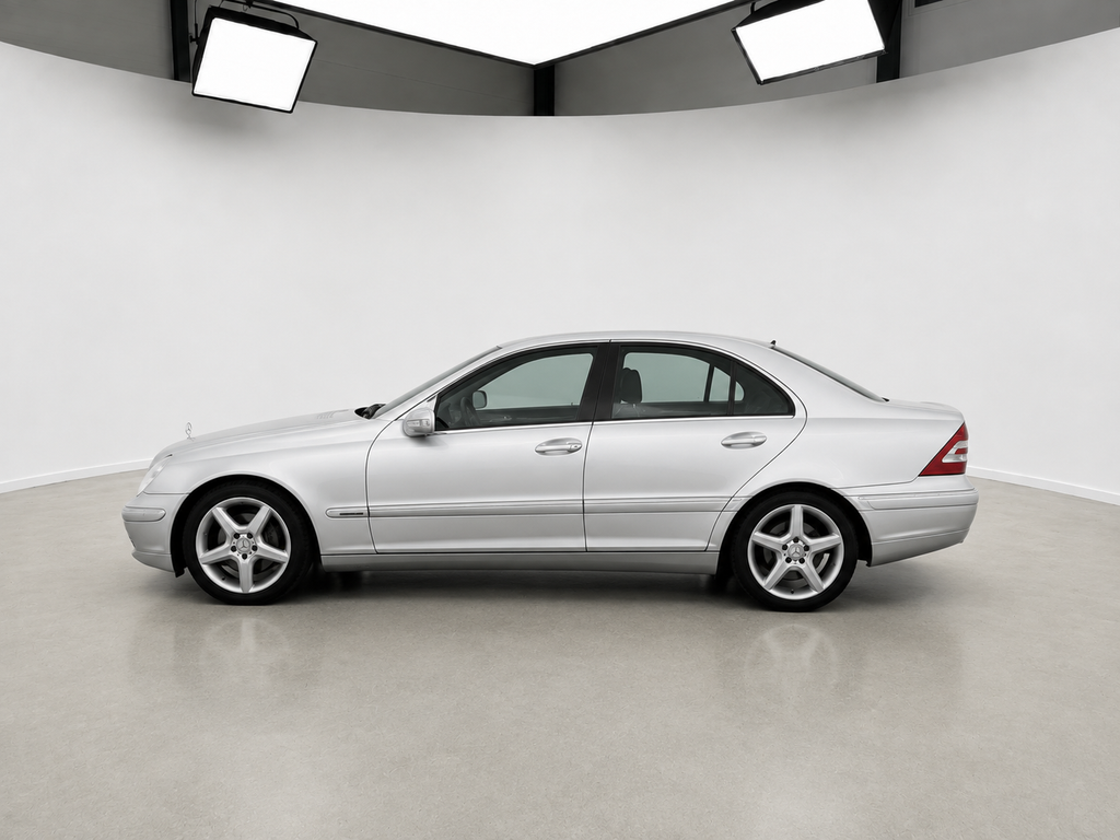 Mercedes 320 V6
