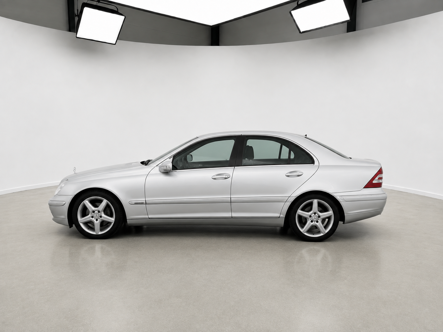 Mercedes 320 V6