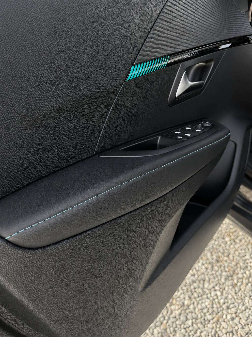 Peugeot 208 Allure Sky 2020