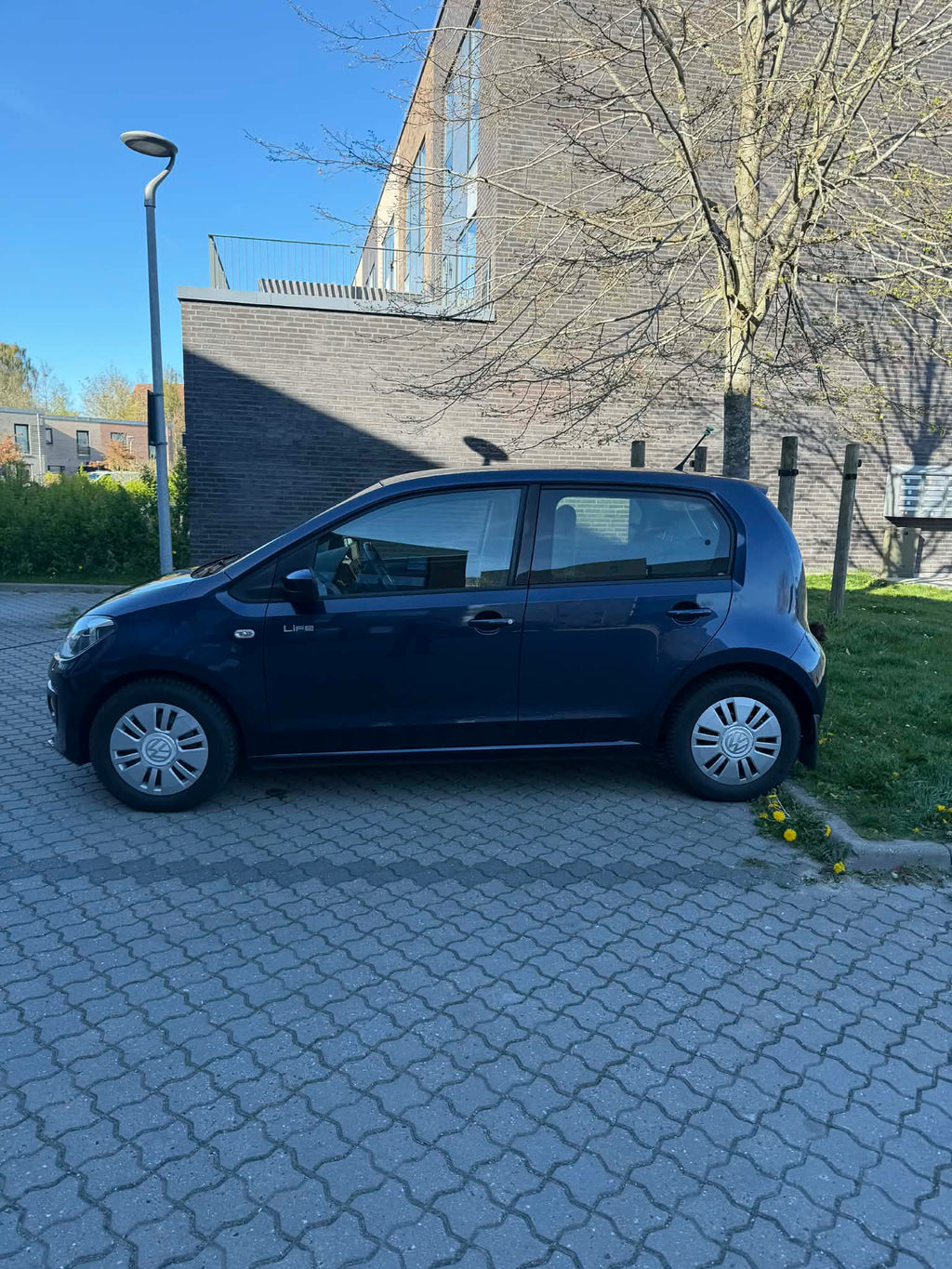 VW UP 2012