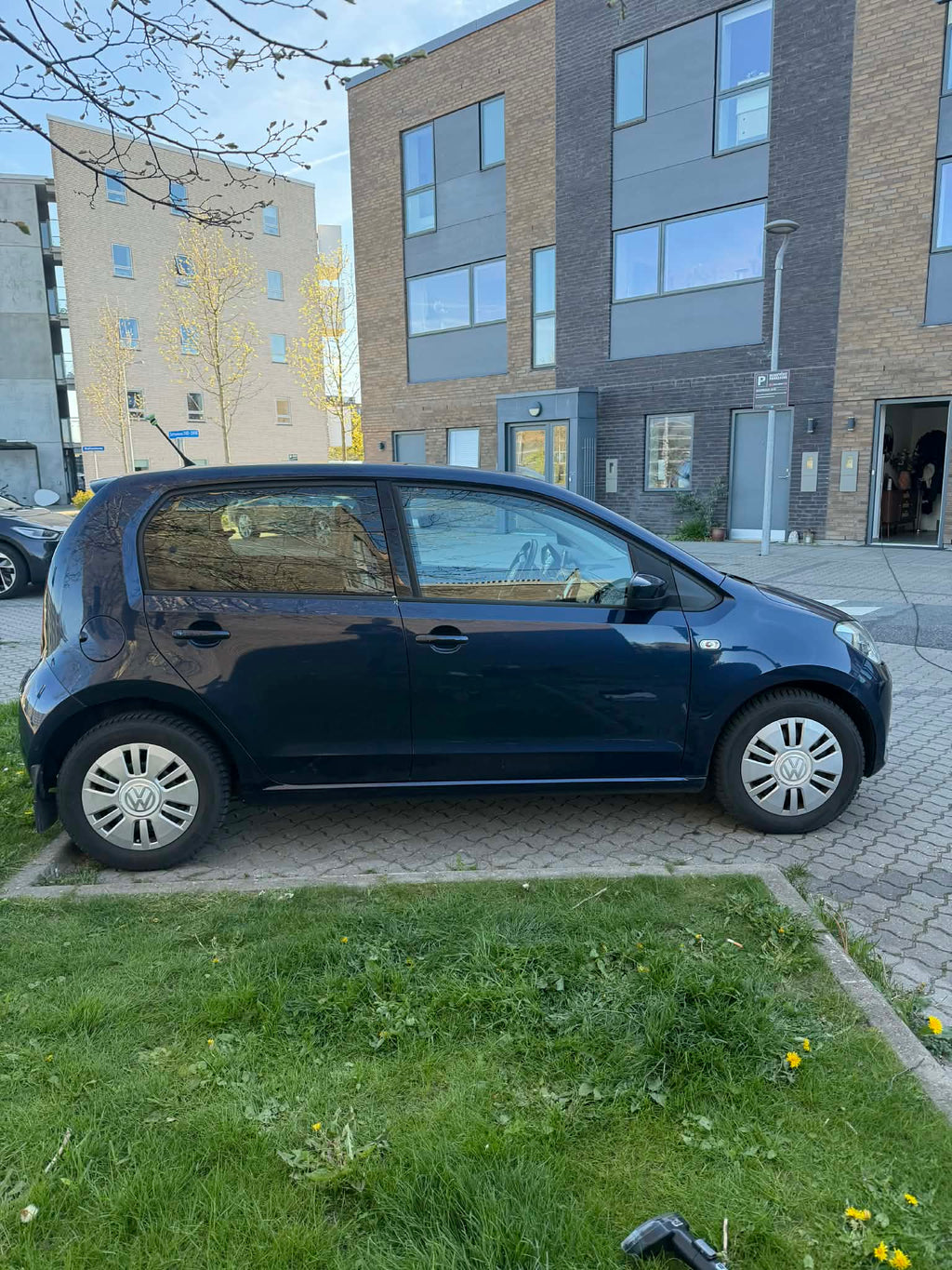 VW UP 2012