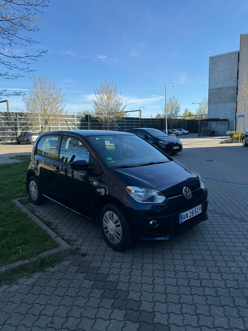 VW UP 2012
