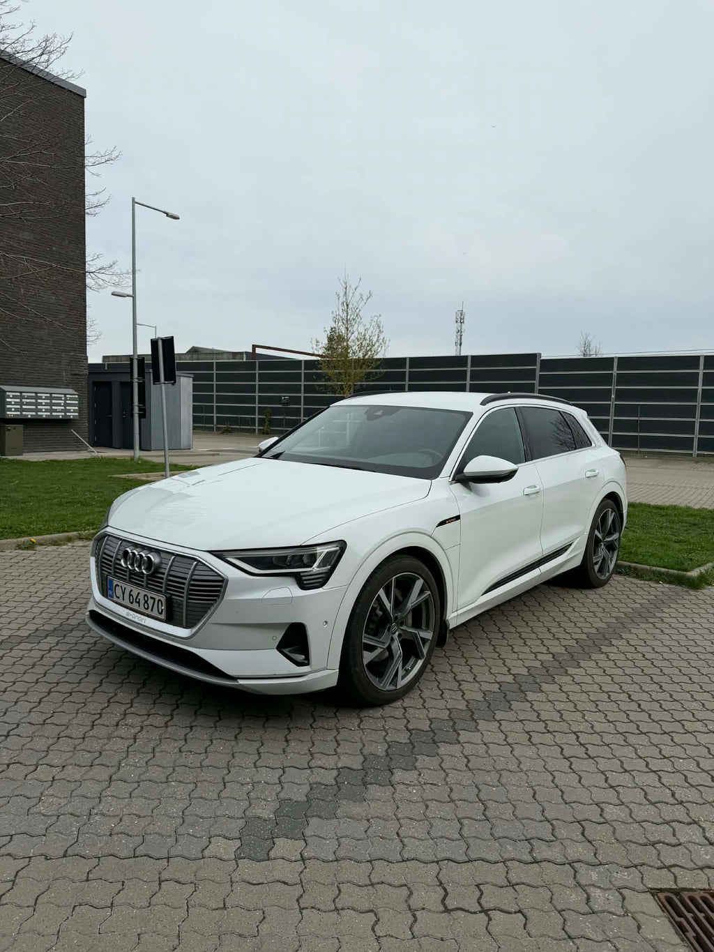 Audi Etron 55