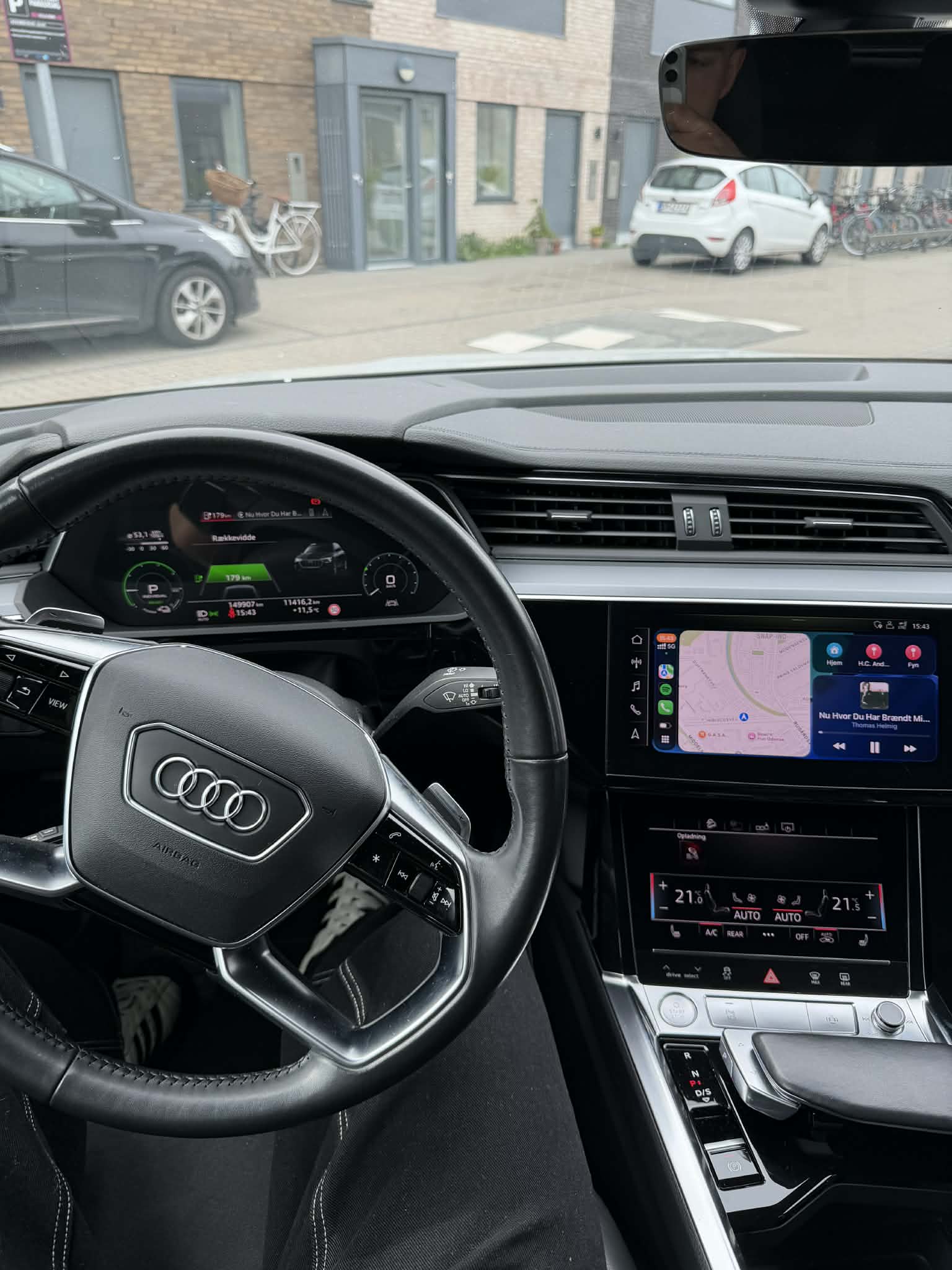 Audi Etron 55